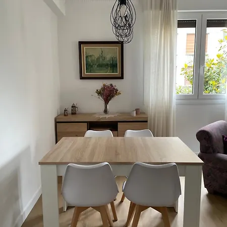 Eguzkienea Апартаменти Більбао